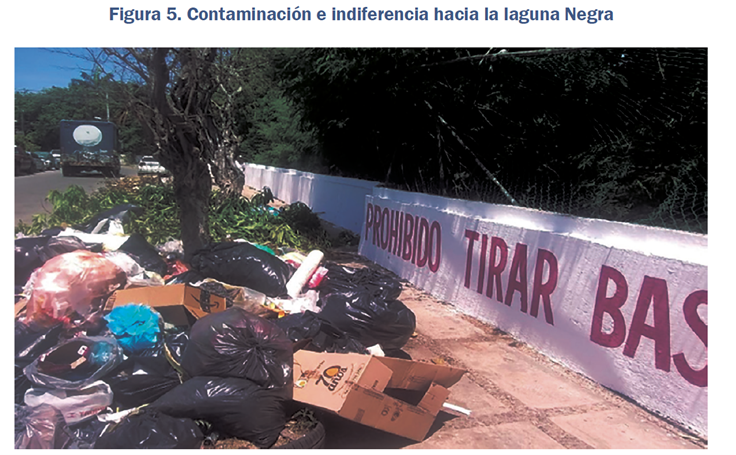 Contaminación e indiferencia hacia la laguna Negra